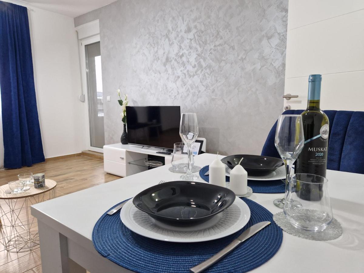 Apartman Astra Sremska Mitrovica Zewnętrze zdjęcie