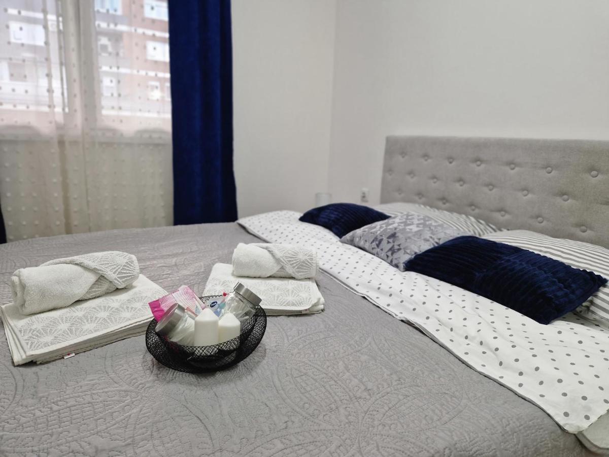 Apartman Astra Sremska Mitrovica Zewnętrze zdjęcie