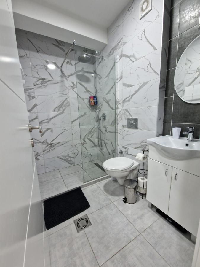 Apartman Astra Sremska Mitrovica Zewnętrze zdjęcie